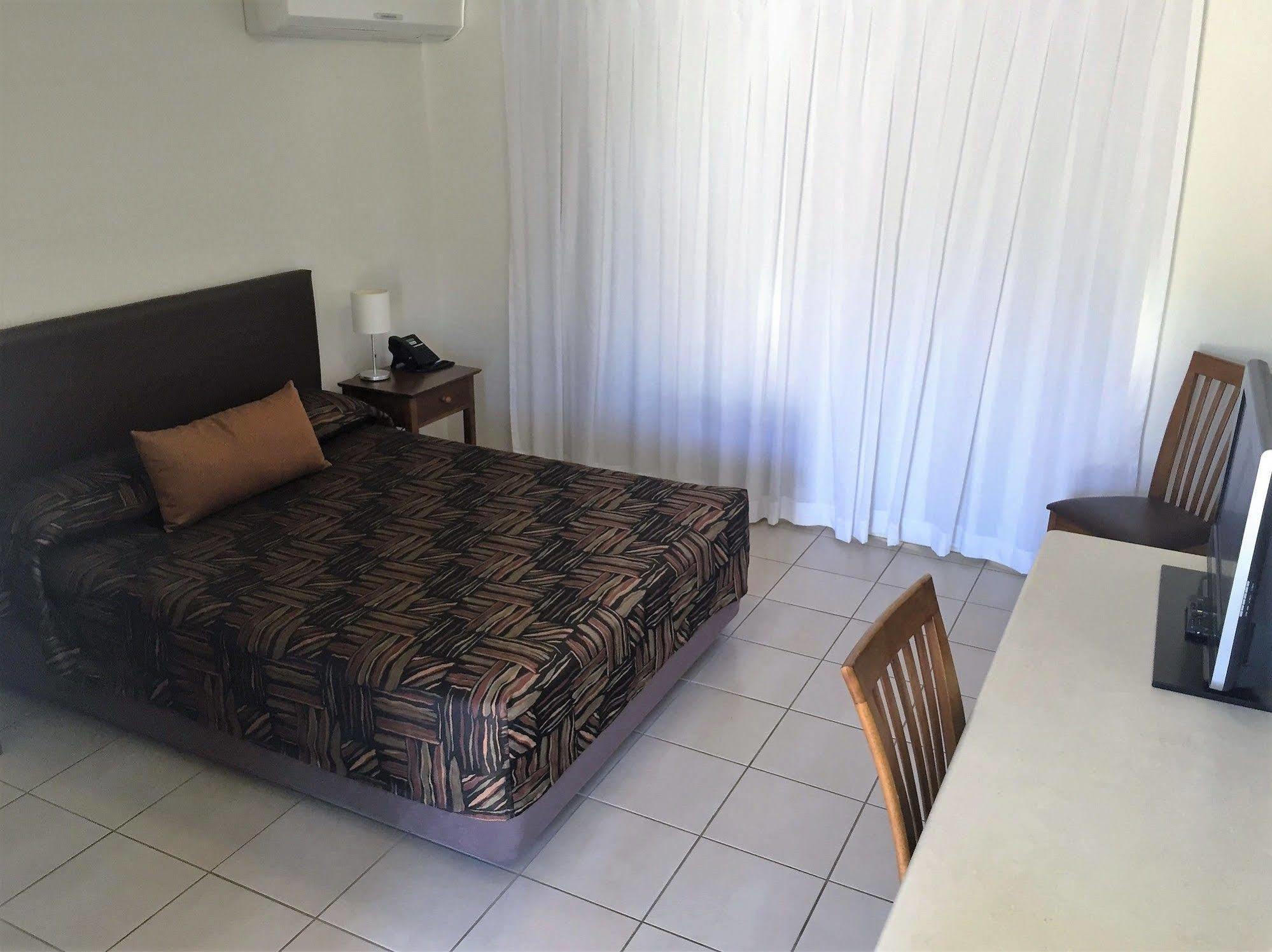 Swag Motel Middlemount ภายนอก รูปภาพ